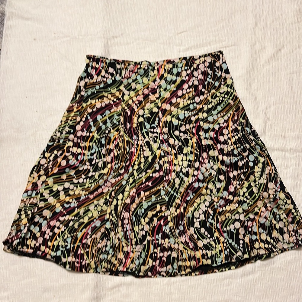 Lily Flare Mid Length Skirt XL Black w/ multi color used zip up side vintage